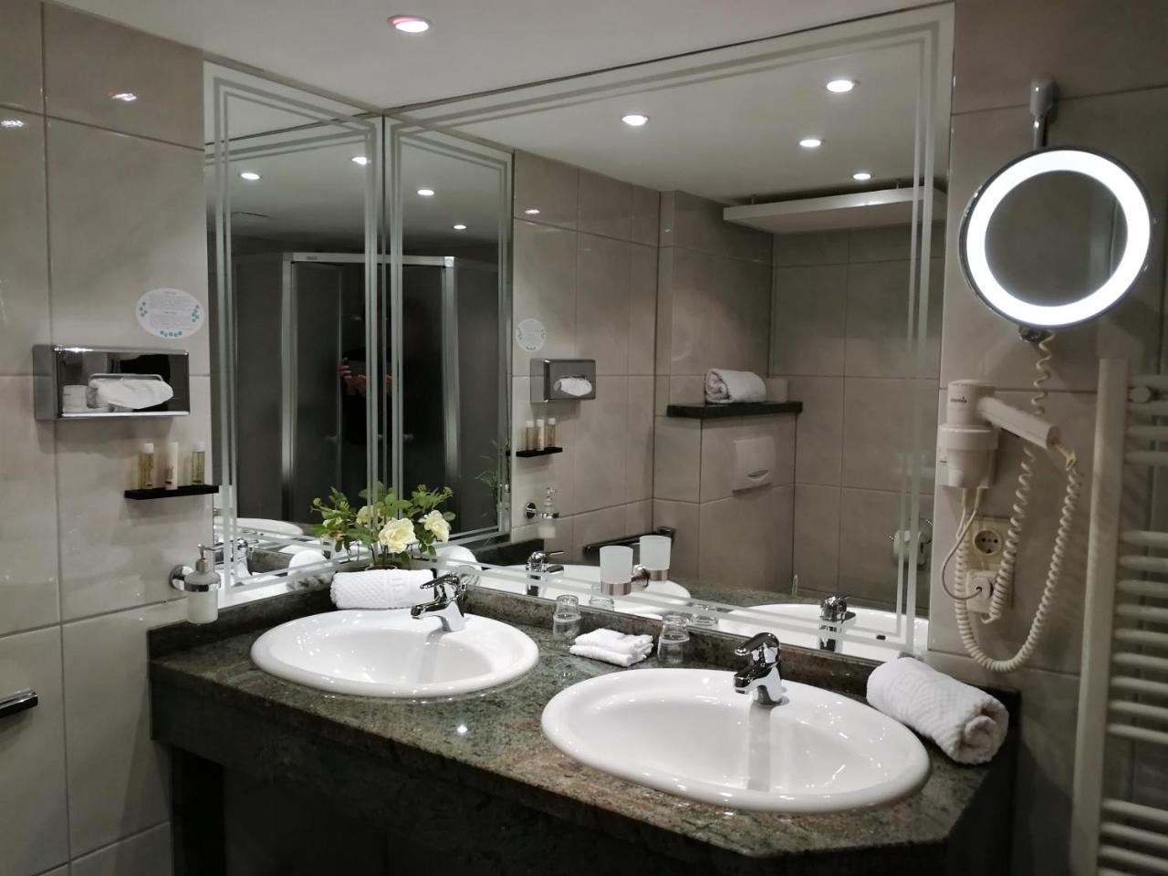 Schieferhof Hotel Schmallenberg Ngoại thất bức ảnh