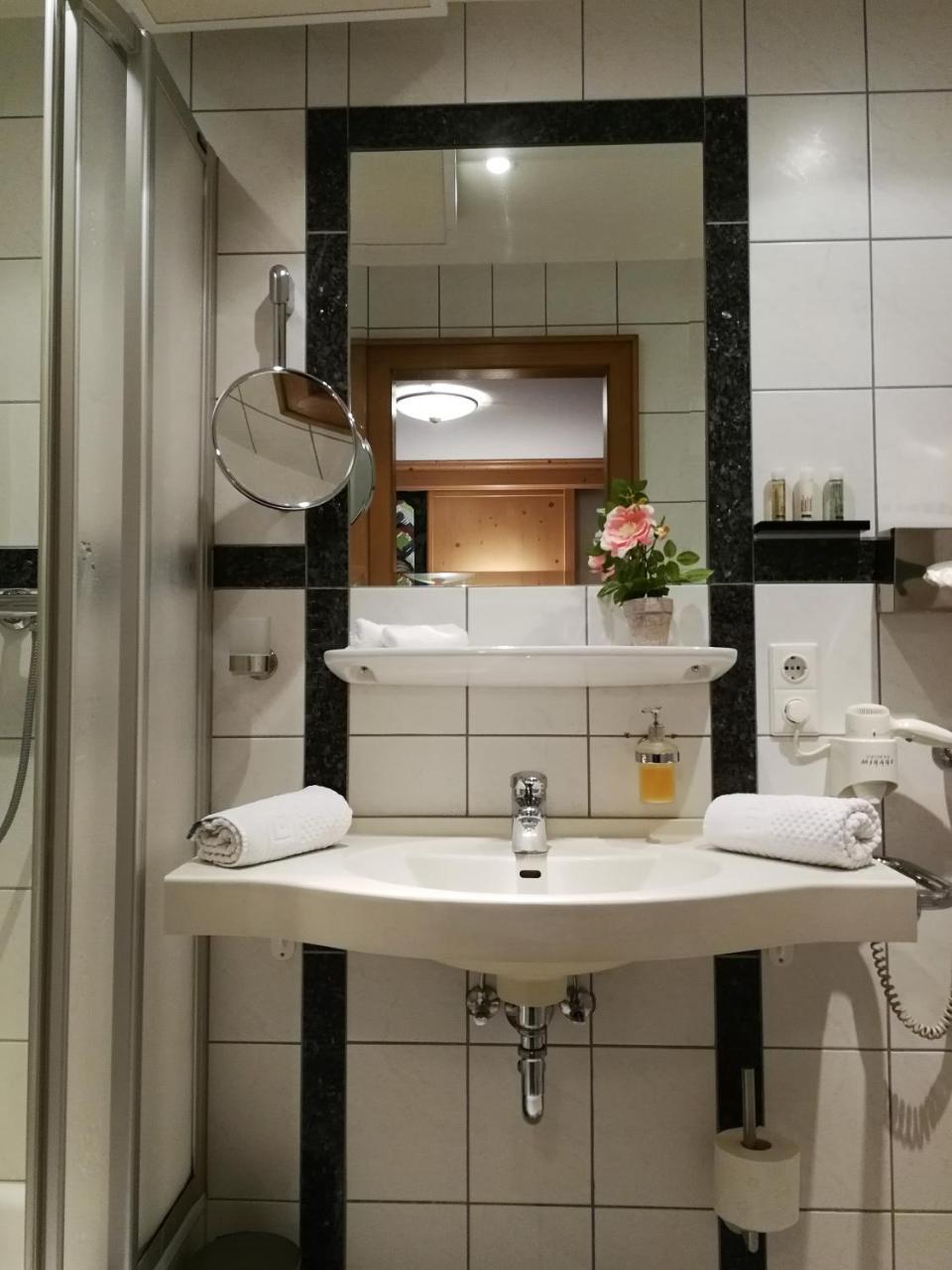 Schieferhof Hotel Schmallenberg Ngoại thất bức ảnh